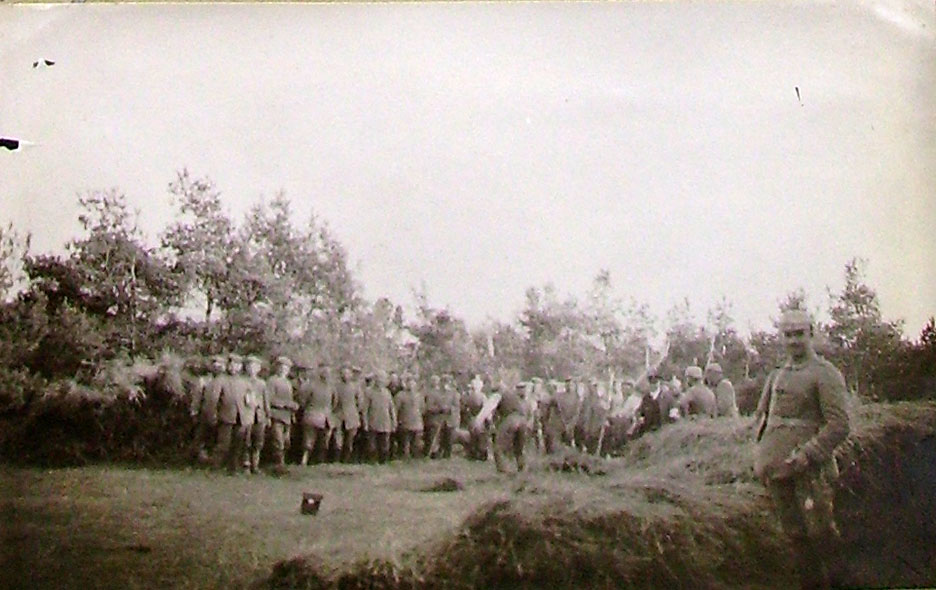 [5d] Dreschen hinter der Front bei St. Marie a py [Sainte-Marie-à-Py]Herbst 1914