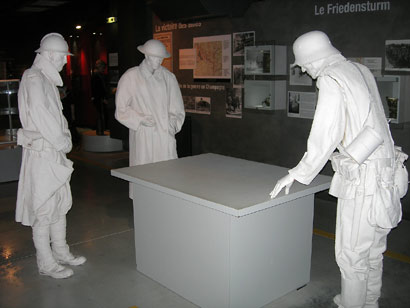 Installation im Museum in Suippes